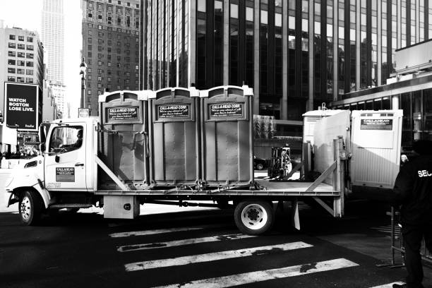 Best Portable toilet rental cost  in Woodfin, NC